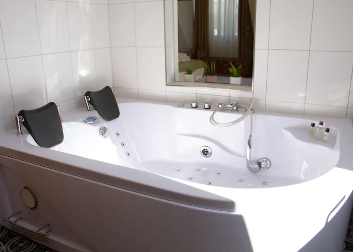 Altes Faehrhaus ホテル 4*