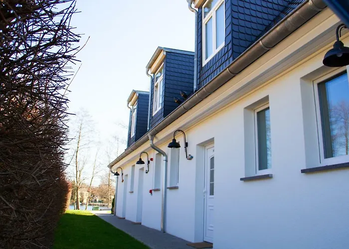 ホテル Altes Faehrhaus 4*