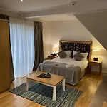 Otel Altes Faehrhaus