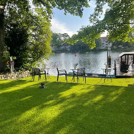 Altes Faehrhaus Hotel Berlim