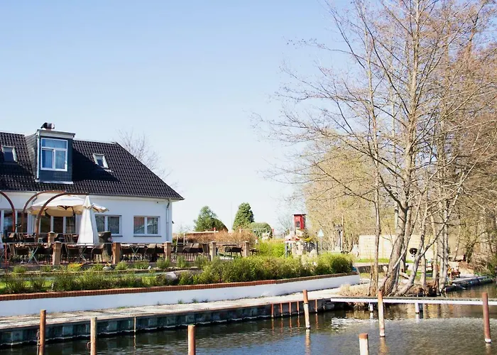 Hotel Altes Faehrhaus 4*