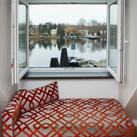 Altes Faehrhaus فندق برلين