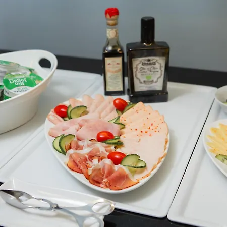 Altes Faehrhaus فندق