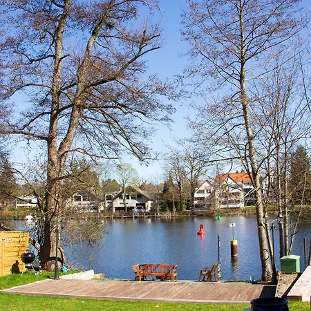 Hotel Altes Faehrhaus Berlim