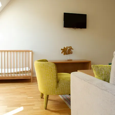 Altes Faehrhaus 4* برلين