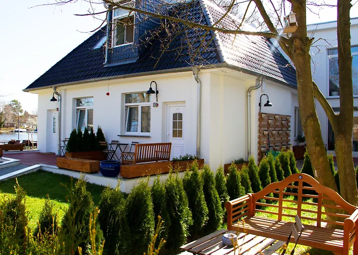 Hotel Altes Faehrhaus Berlin